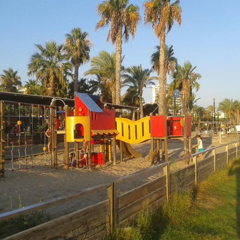 Apartamento En Salou Luaran gambar